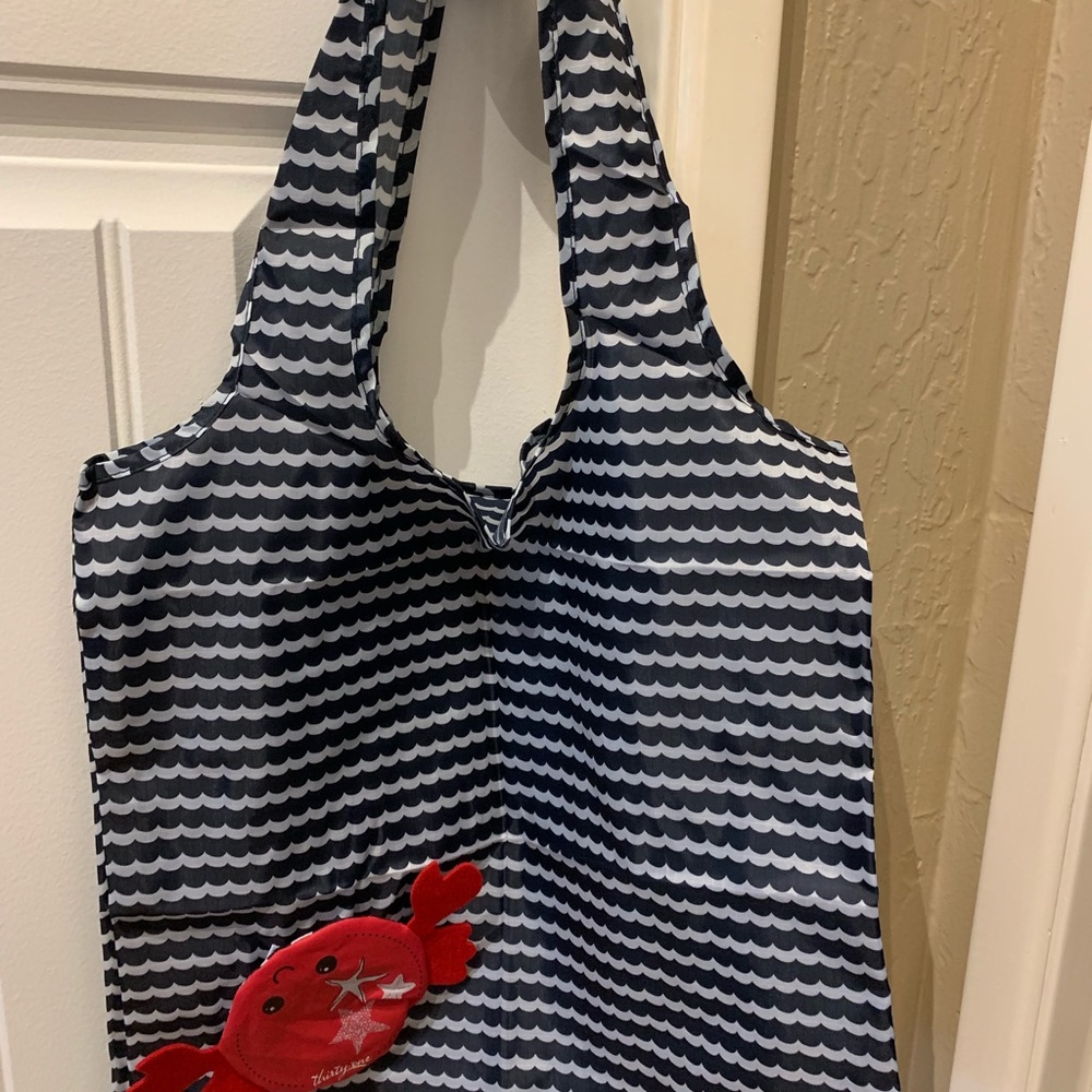 Brand new Thirty one Foldaway tote